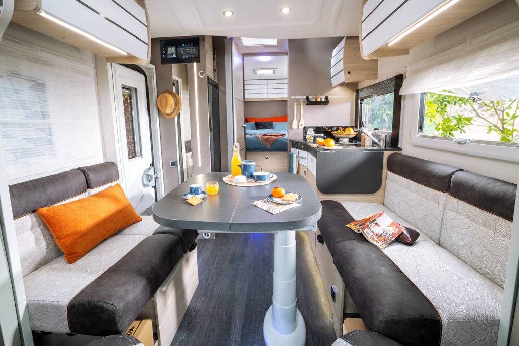 wohnmobil 328 bett